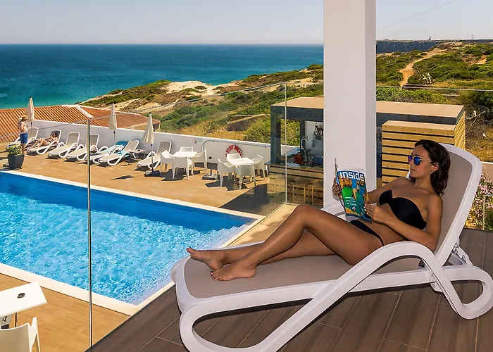 Mareta House Отель Сагреш
