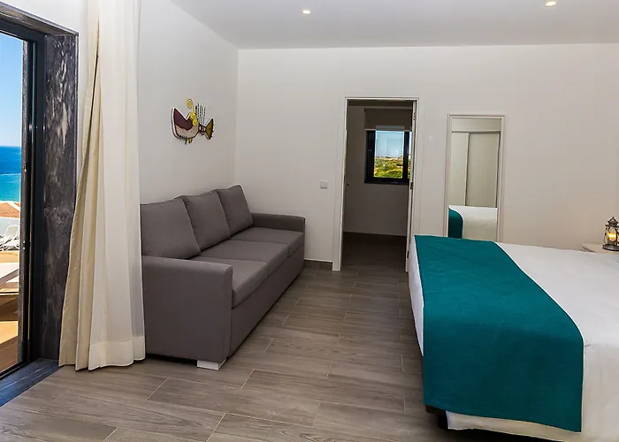 Отель Mareta House 3*