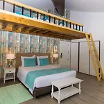 호텔 Mareta House 3*