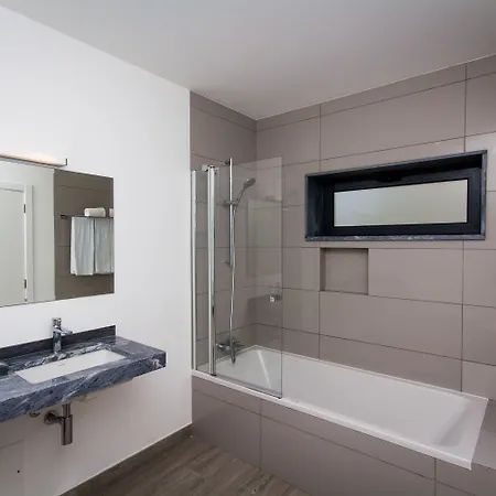 Hotel Mareta House 3*